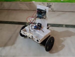Robot evita obstaculos con Arduino e impresión 3D
